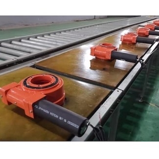 PV Sistemi Kendinden Kilitli Sonsuz Sürücü 680KN Eksenel Yük Genel Yüksek Koruma