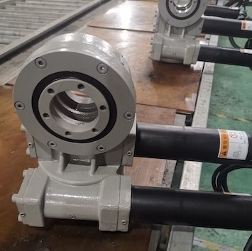Uydu Anteni Dikey Döner Sürücü 12VDC Motor Döner Dişli Sürücü