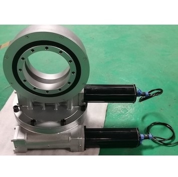 Dağıtılmış Bağlantılı SDE7 Çift Eksenli Döner Tahrik Şanzıman 12V Planet Motor